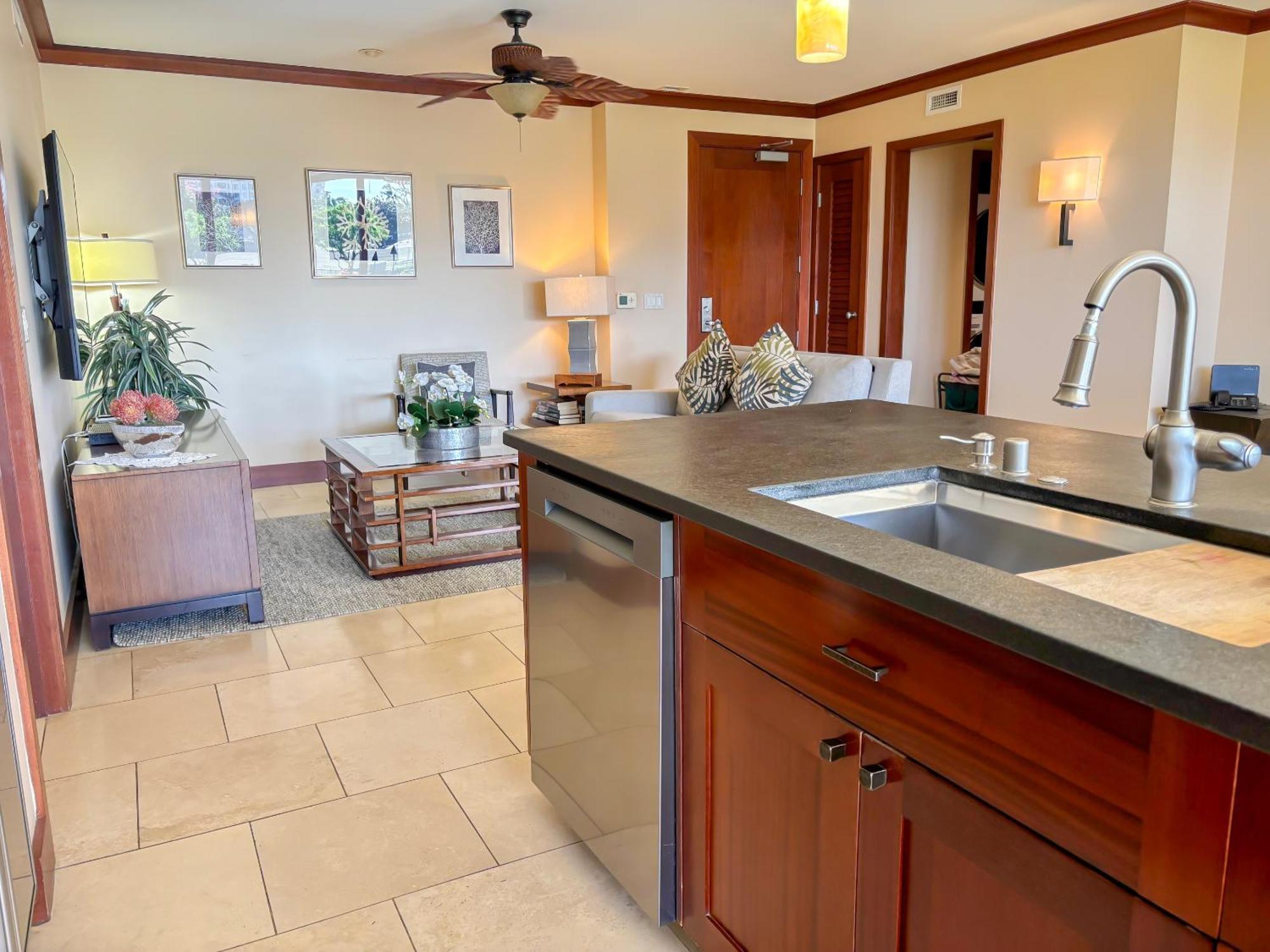 Luxury Pool Front Ko Olina Beach Rental Ground Floor B105 2Br Free Parking Kapolei Exterior photo
